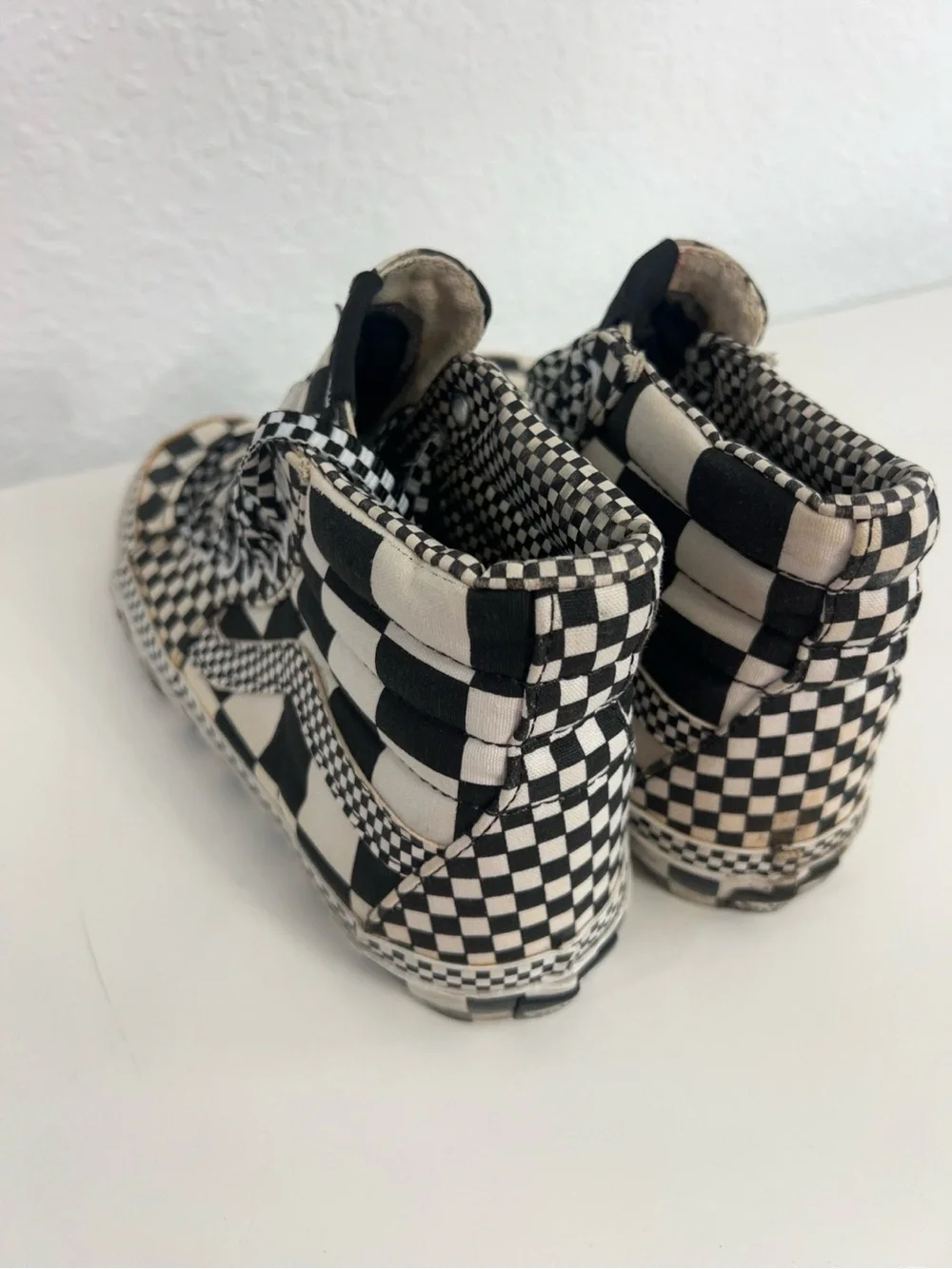 Vans Sk8-Hi Checkerboard High Top Sneakers Men’s 6 Women’s 7.5 - Picture 3 of 5